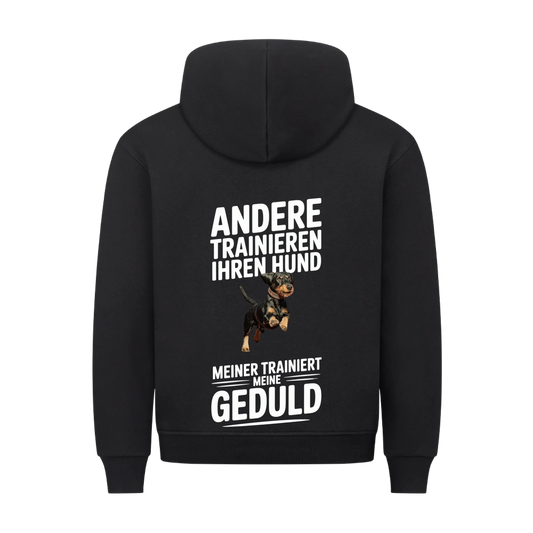 Personalisierbares Hunde Hoodie "Andere Trainieren Ihren Hund, Meiner Trainiert Meine Geduld"